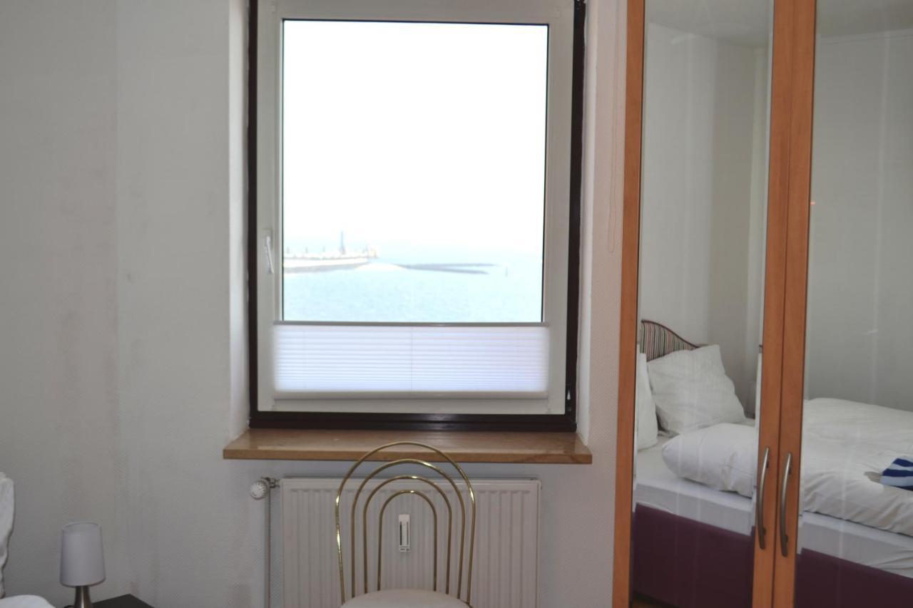 Ferienwohnung Im Strandhotel Wyk auf Föhr Buitenkant foto